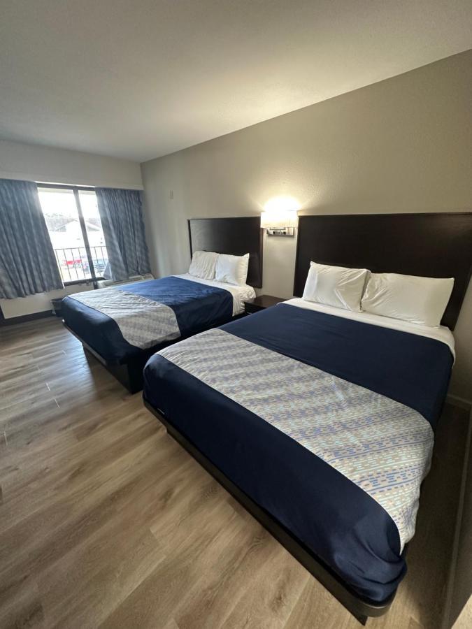 Oakwood Inn Oakdale Экстерьер фото